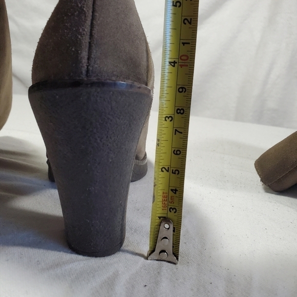 La Canadienne Suede Heeled Boots Size 6 Taupe Grey EU 36 - Picture 13 of 16